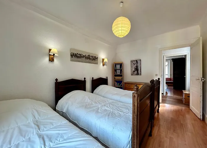 Evasion Authentique - Centre - Jeux De Societe Appartement *